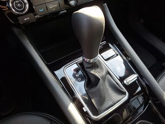 New 2026 Black Jeep Latitude image 14