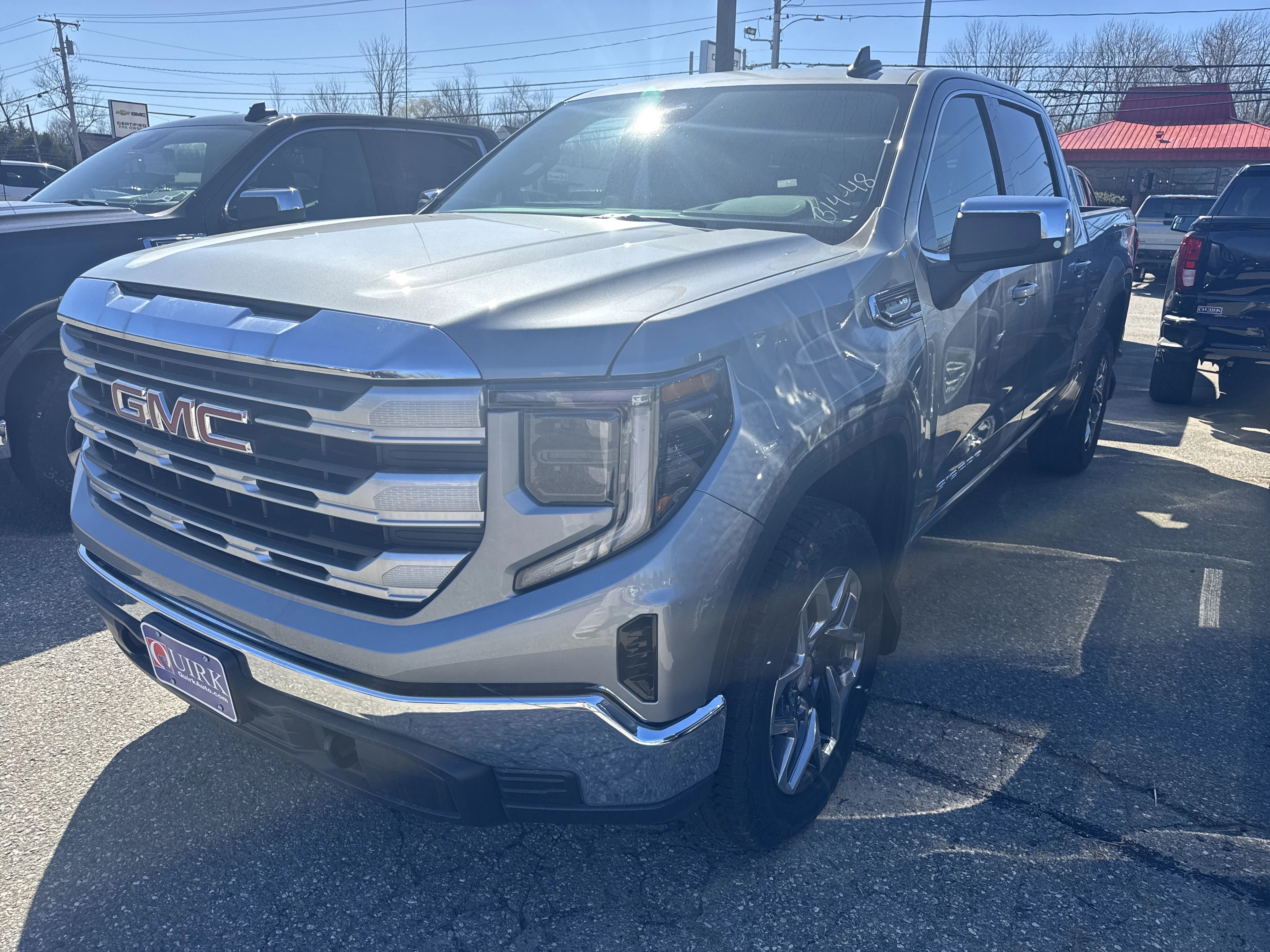 2026 GMC Sierra 4WD Crew Cab Short Box SLE's photo