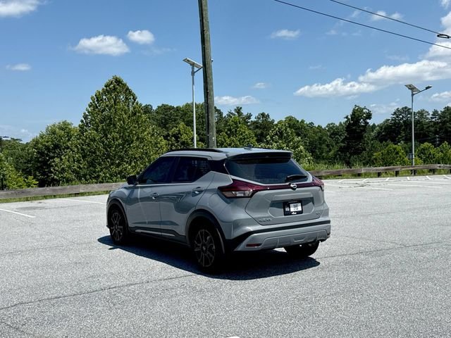 Used 2024 Gray Nissan SR image 3