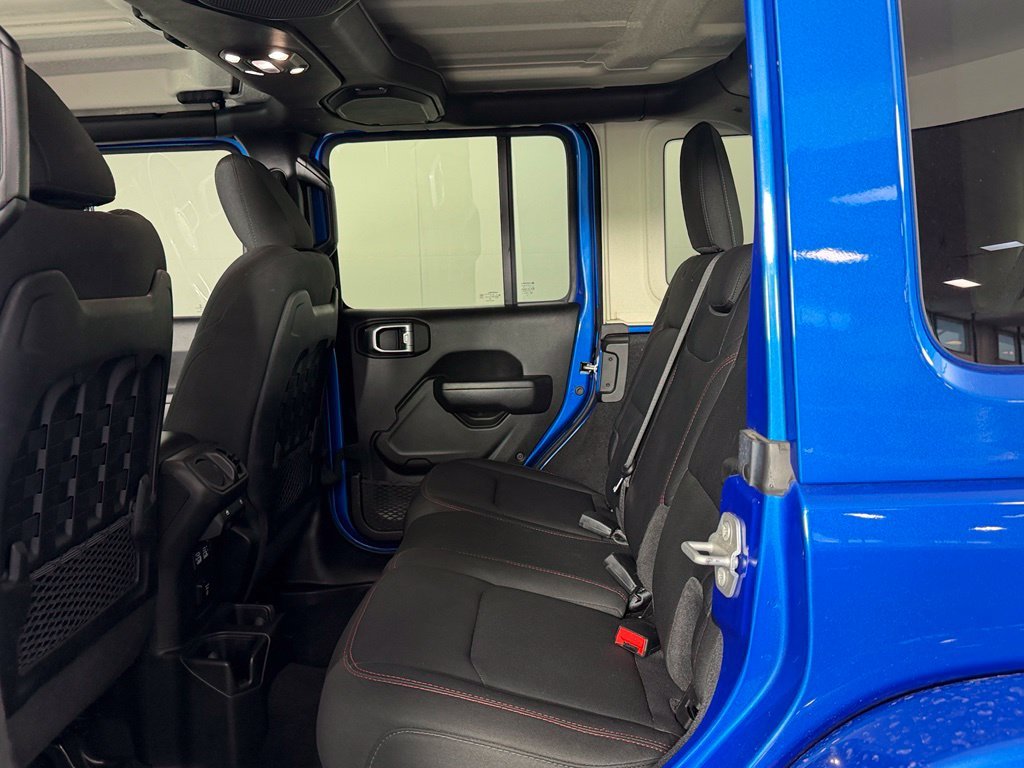 Used 2022 Blue Jeep Unlimited Rubicon image 18