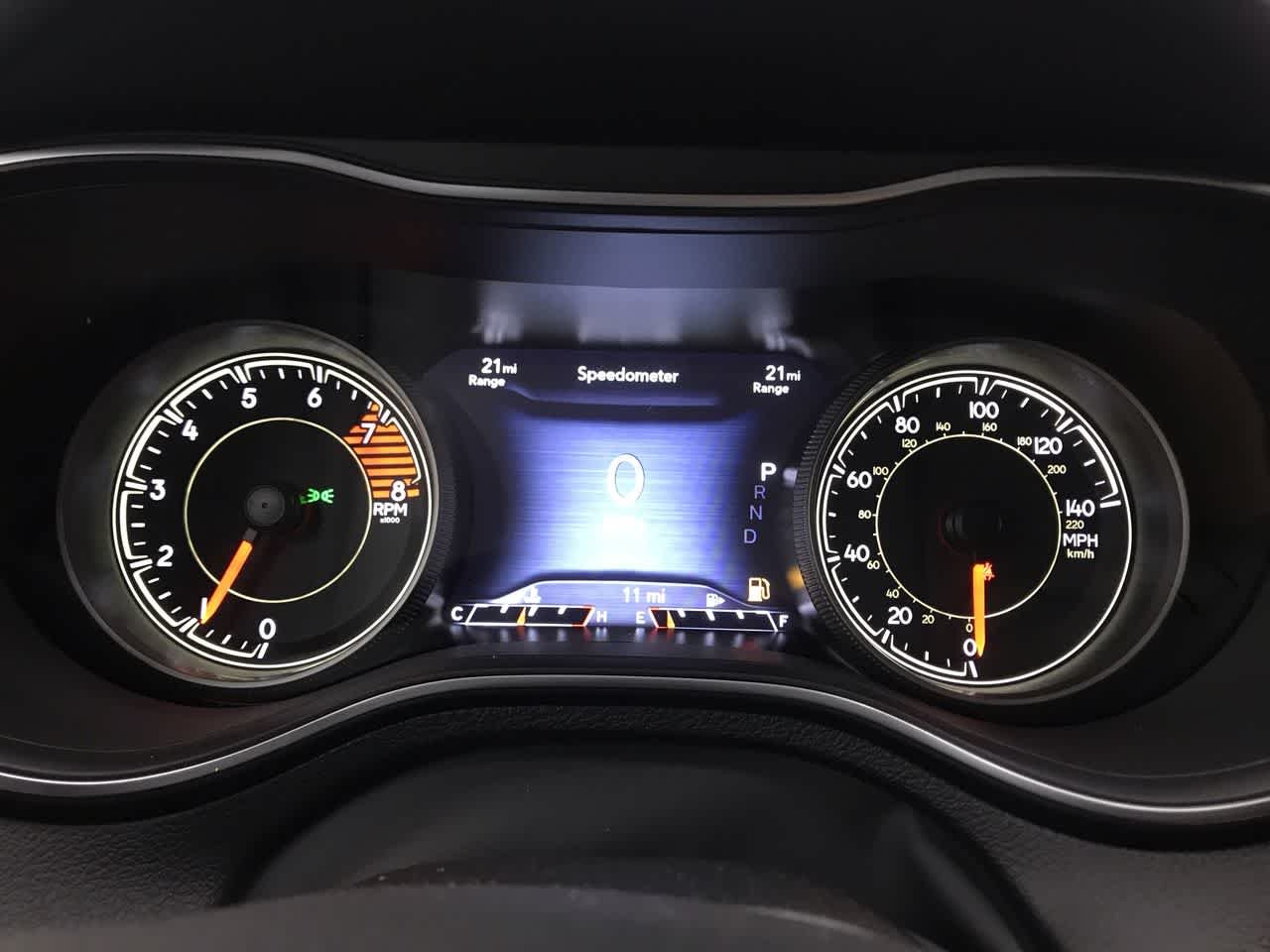 Used 2022 Diamond Black Crystal Pearlcoat Jeep Limited image 22
