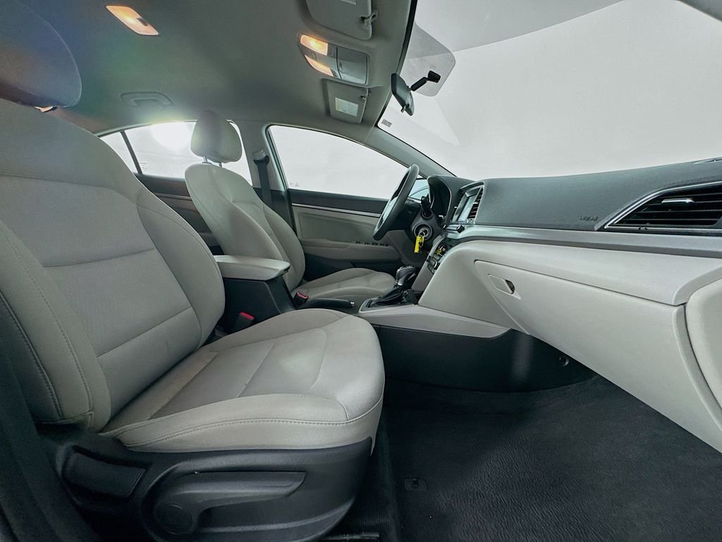 Used 2018 Machine Gray Hyundai SEL image 32