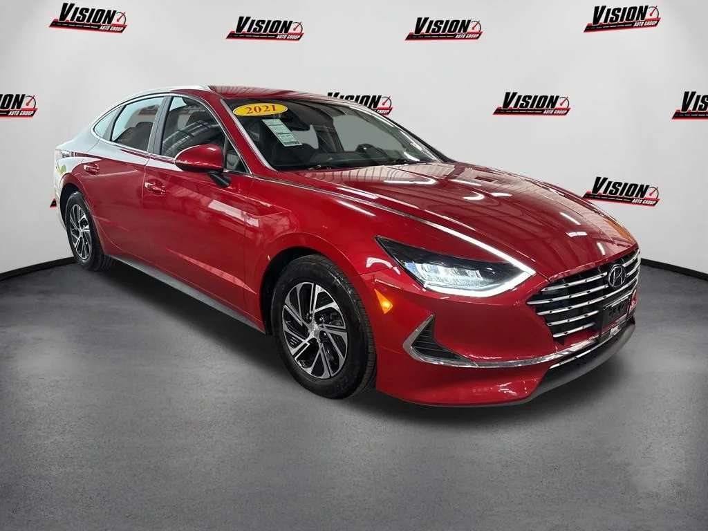 Certified Used 2021 Red Hyundai Blue image 3