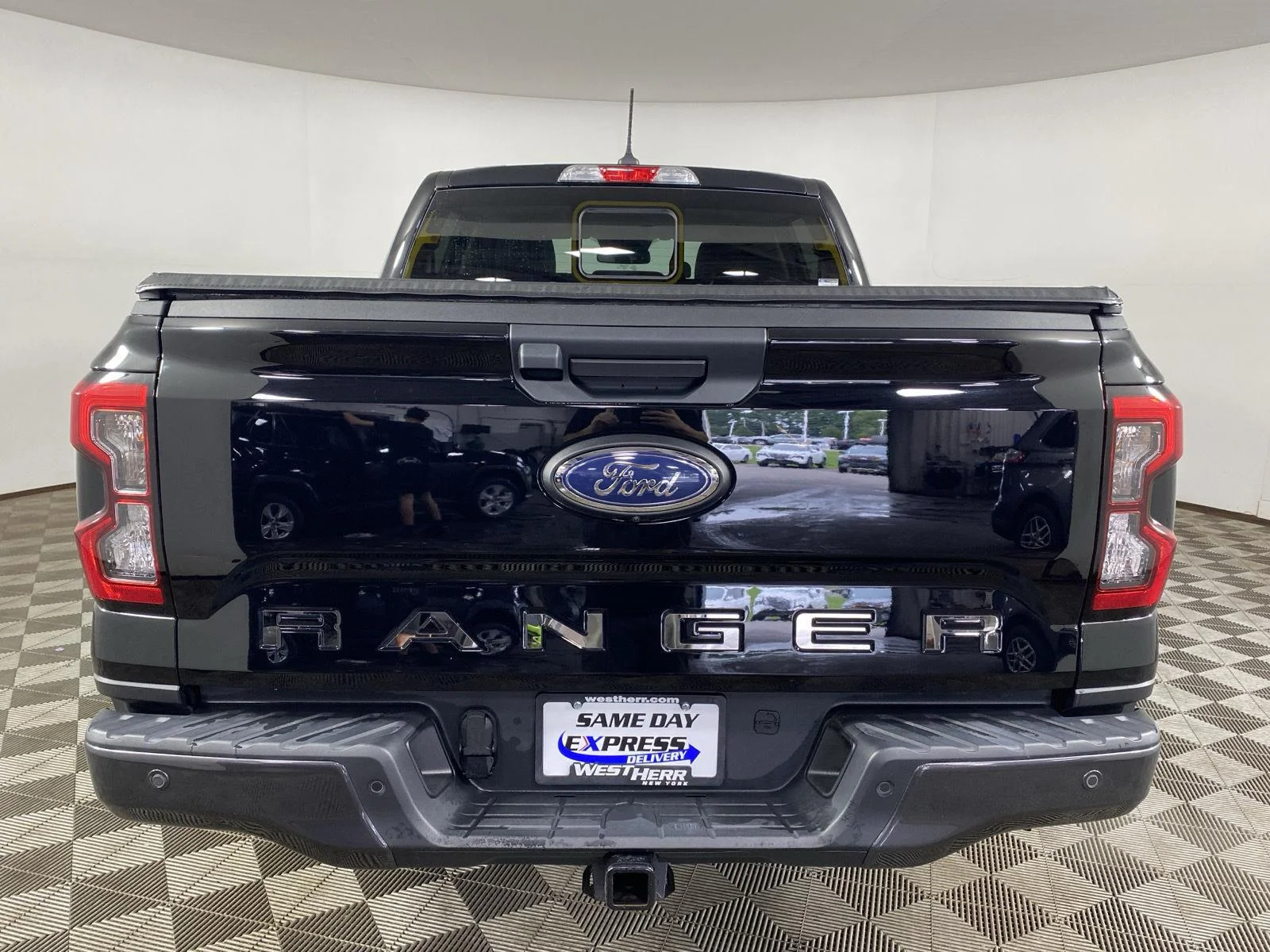 Used 2024 Shadow Black Ford XLT image 6
