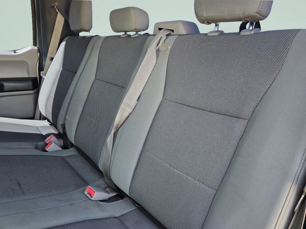 Used 2017 Ingot Silver Ford XL image 27