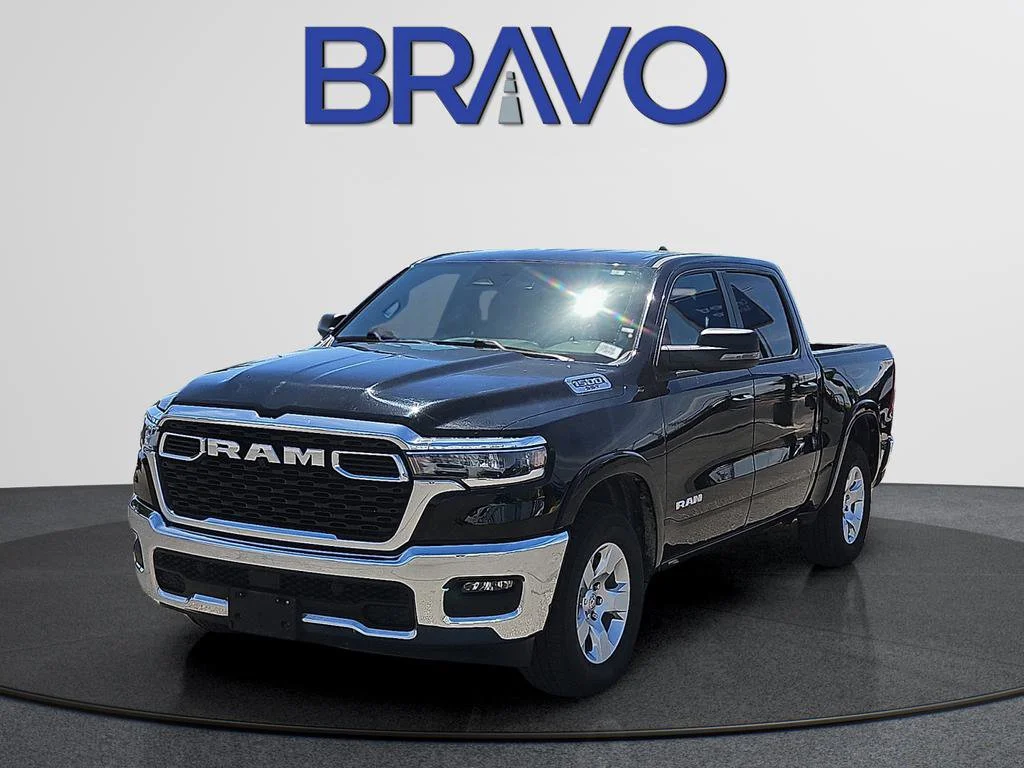 2025 RAM 1500 Big Horn/Lone Star 4x4 Crew Cab 5'7's photo