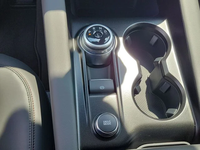 New 2026 Agate Black Metallic Ford Active image 28
