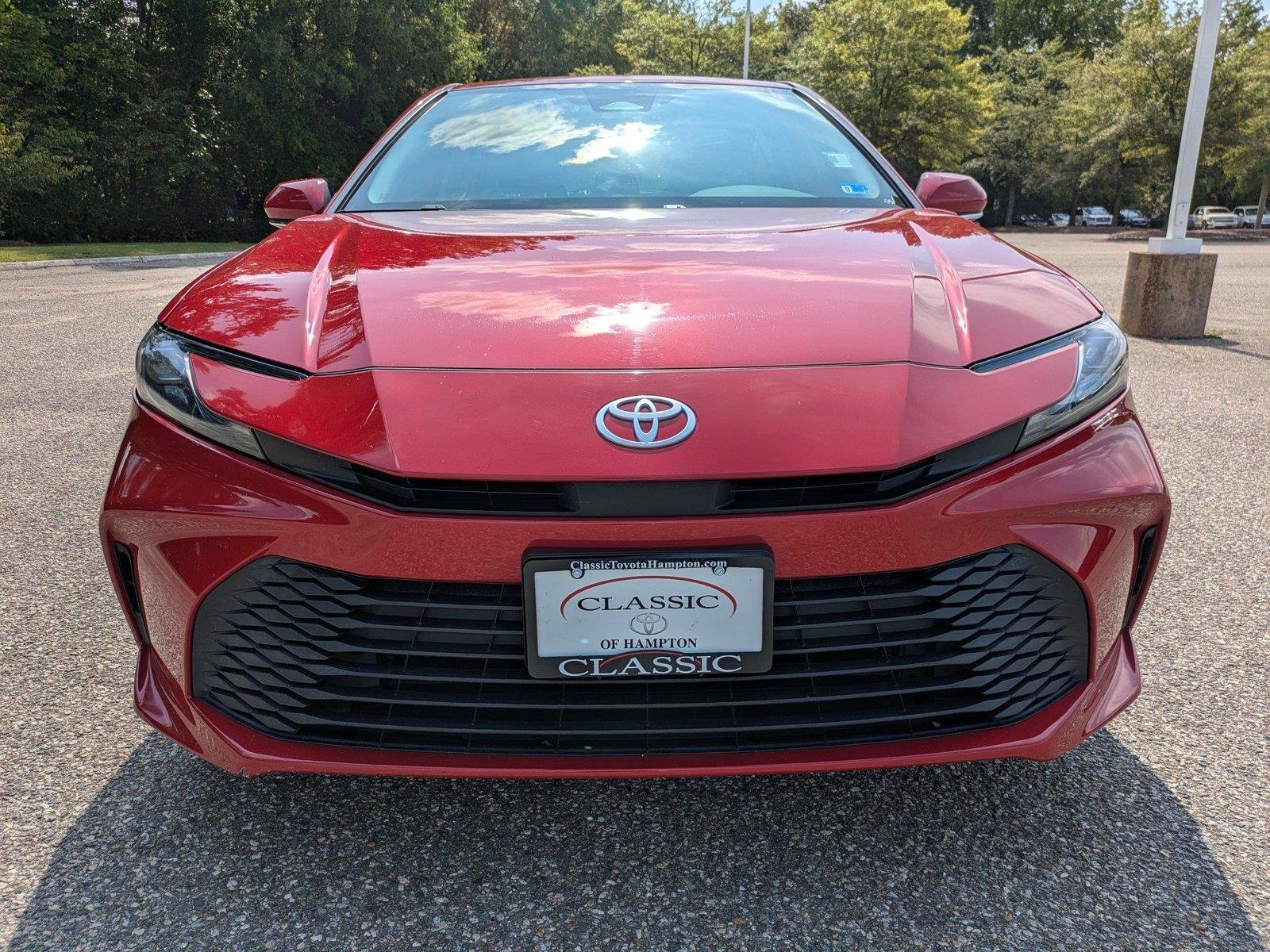 Certified Used 2025  Toyota LE image 9