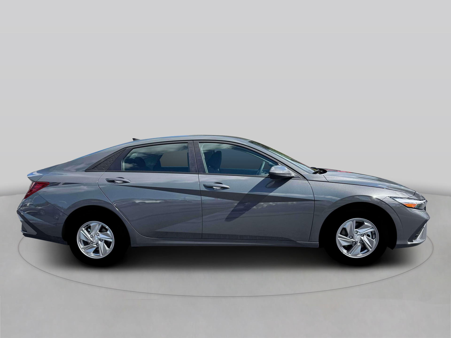 New 2026 Gray Hyundai SE image 9