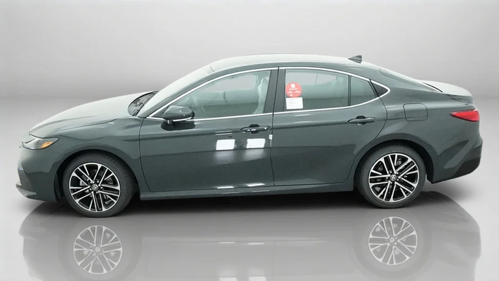 New 2027 Underground Toyota XLE image 2