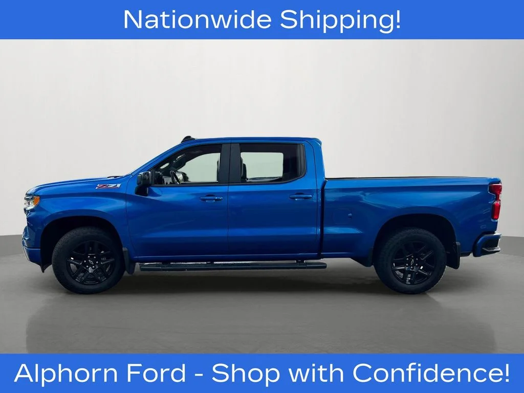 Used 2023 Blue Chevrolet RST image 4