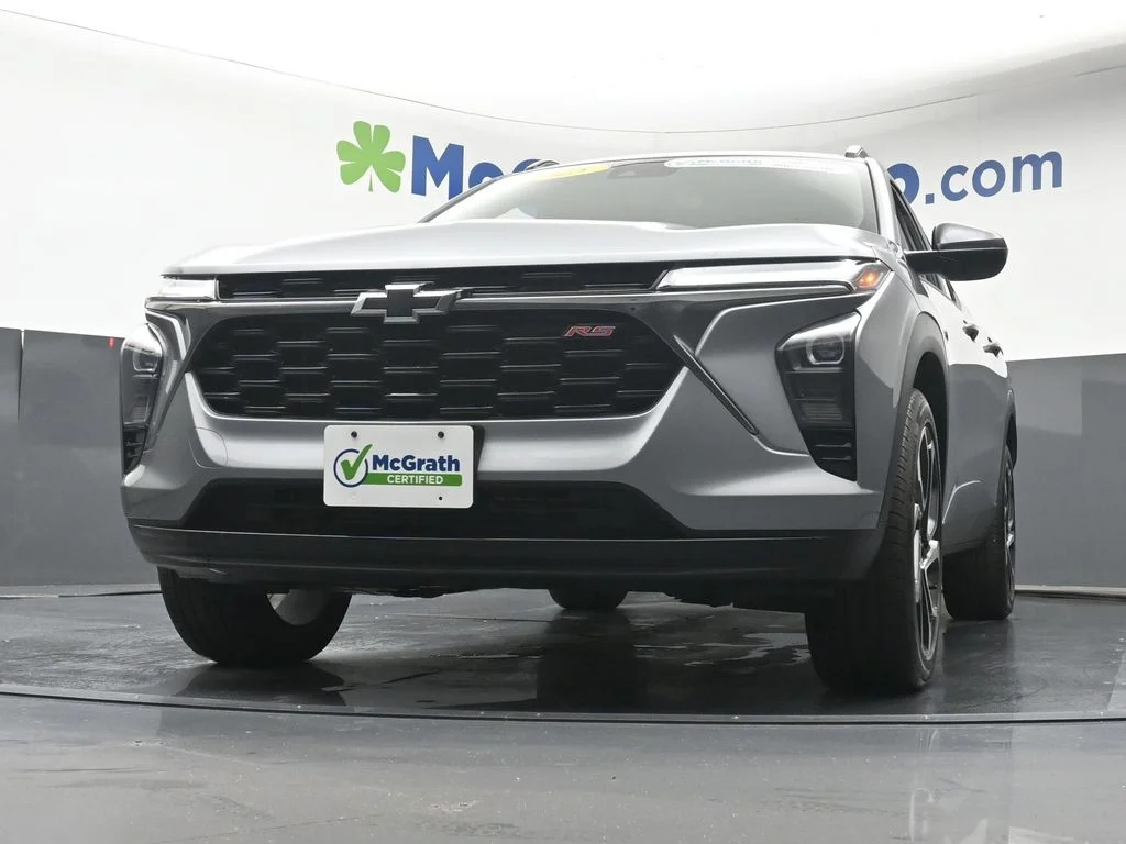 Used 2025 Gray Chevrolet 2RS image 7