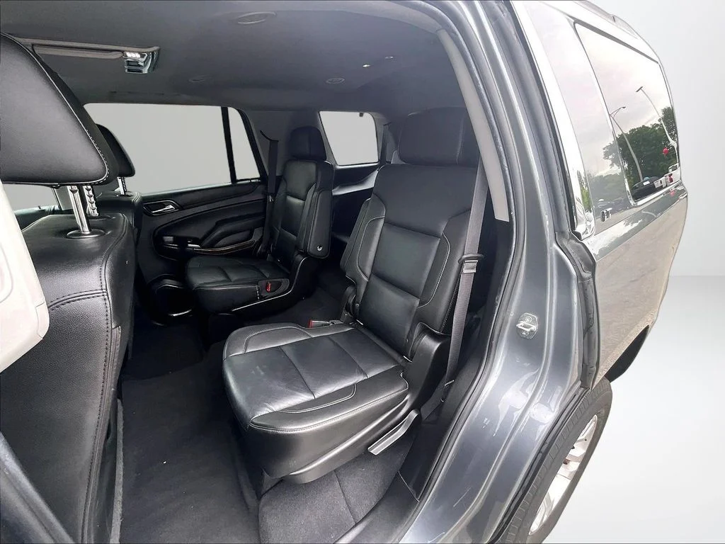 Used 2019 Gray Chevrolet LT image 26