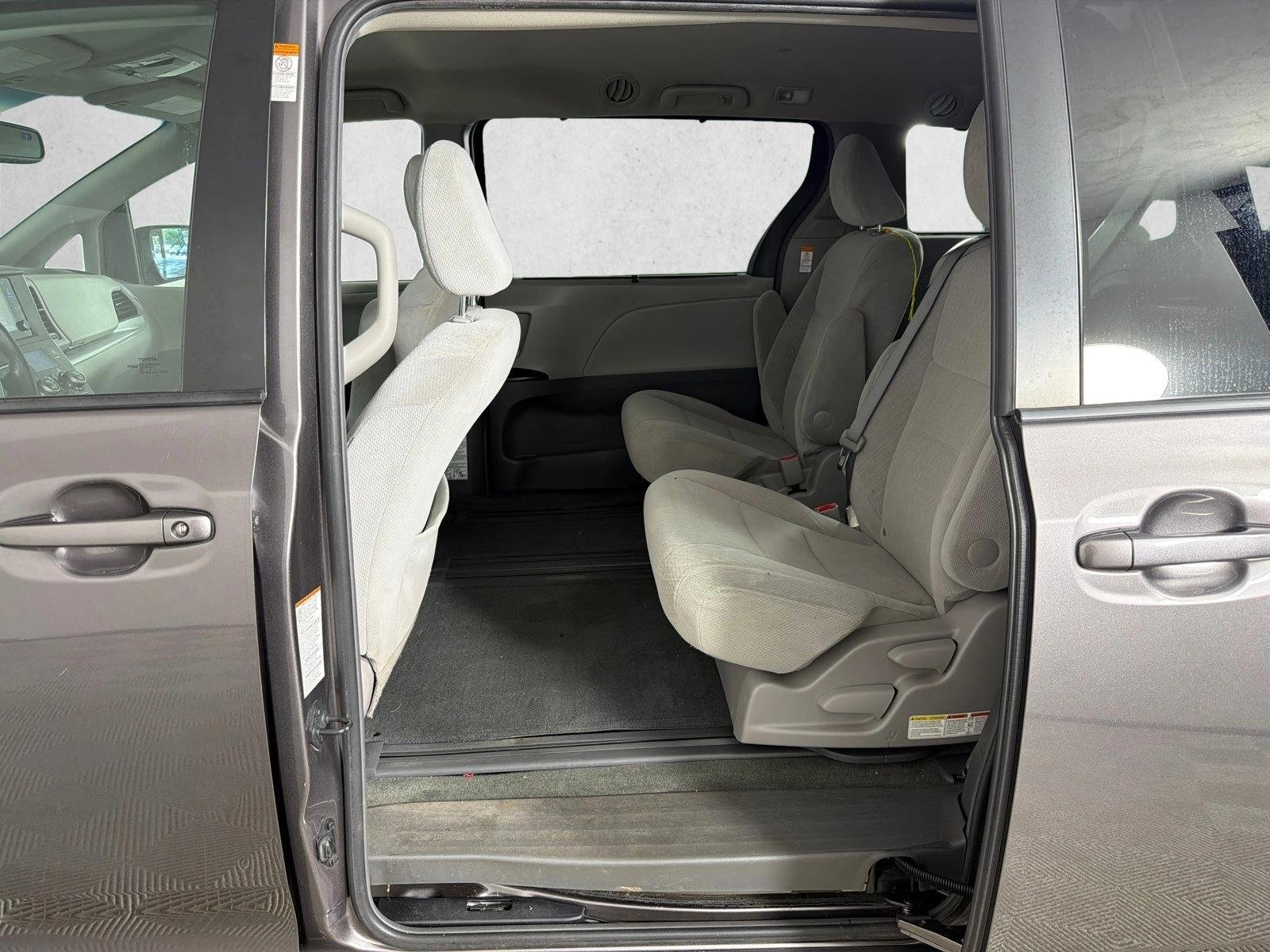 Used 2015 Predawn Gray Mica Toyota LE image 19