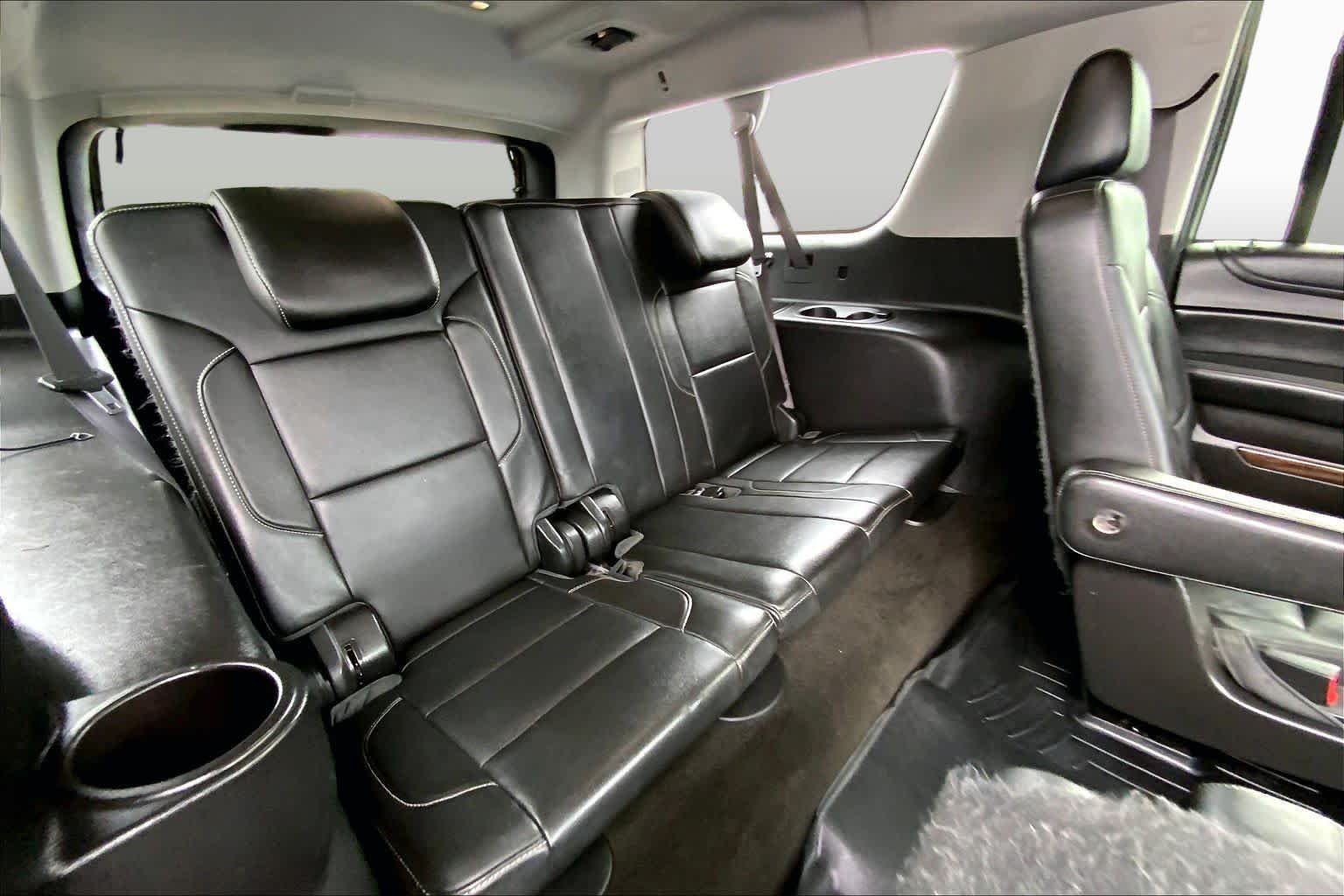 Used 2015 Silver Ice Metallic Chevrolet LT image 18