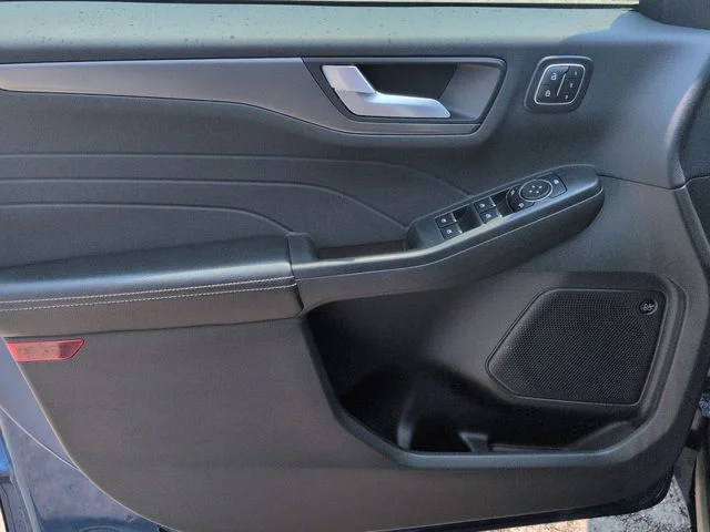 Used 2023 Blue Ford Active image 24