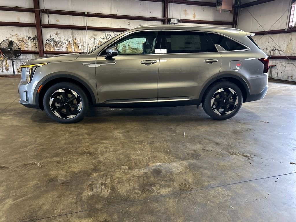 New 2026 Beige Kia EX image 3