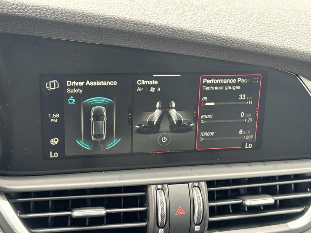 2026 Alfa Romeo Giulia Base - Photo 12