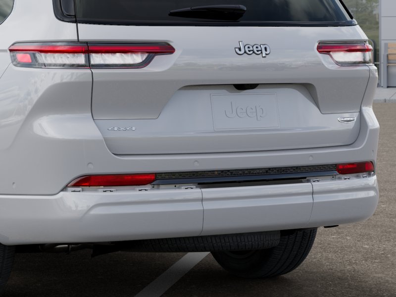New 2026 Bright White Clear-Coat Exterior Paint Jeep Summit image 39