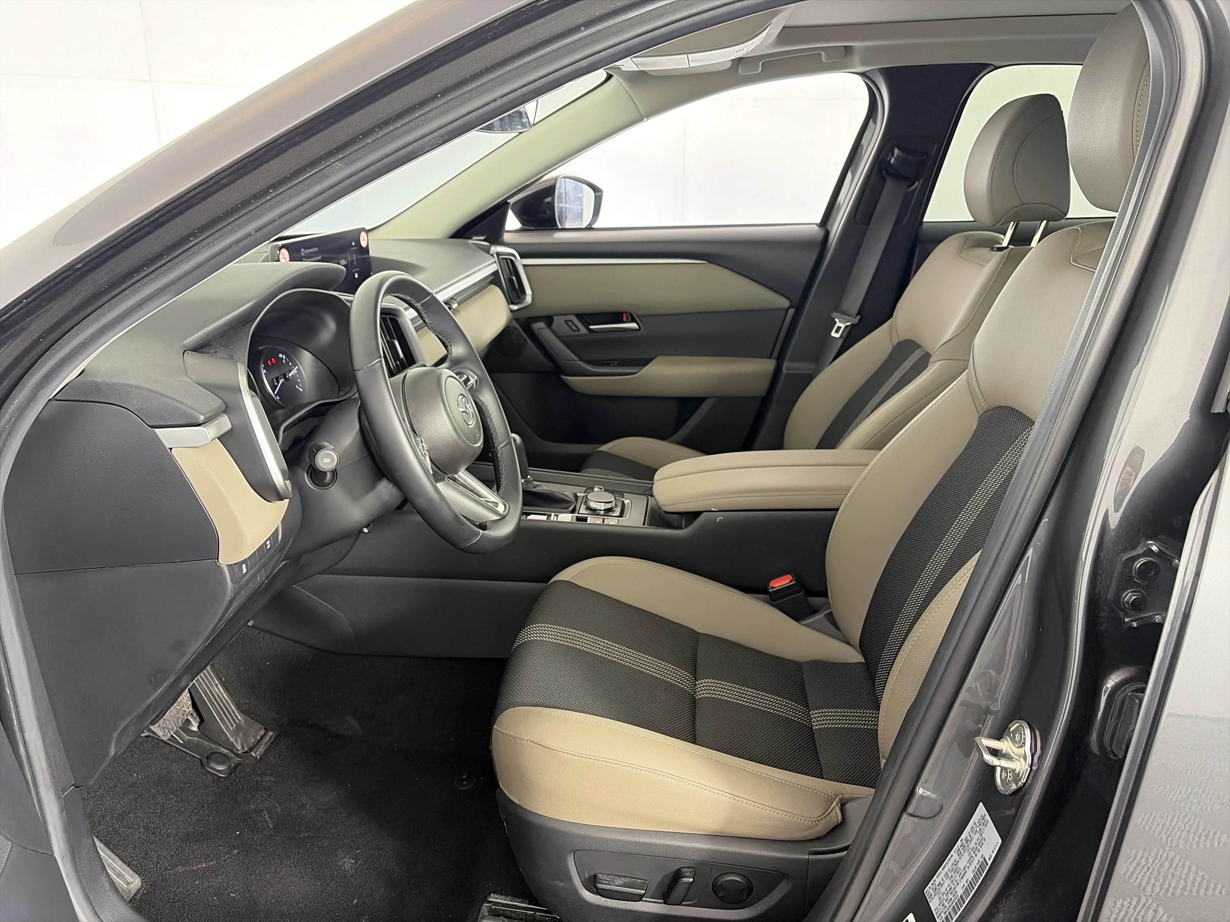Used 2025 Machine Gray Metallic Mazda 2.5 S Premium Package image 7