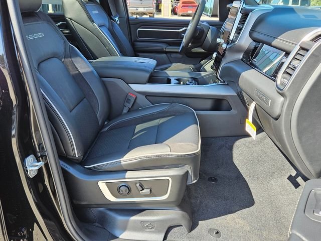 New 2026 Diamond Black Crystal Pearl-Coat Exterior Paint RAM Laramie image 16