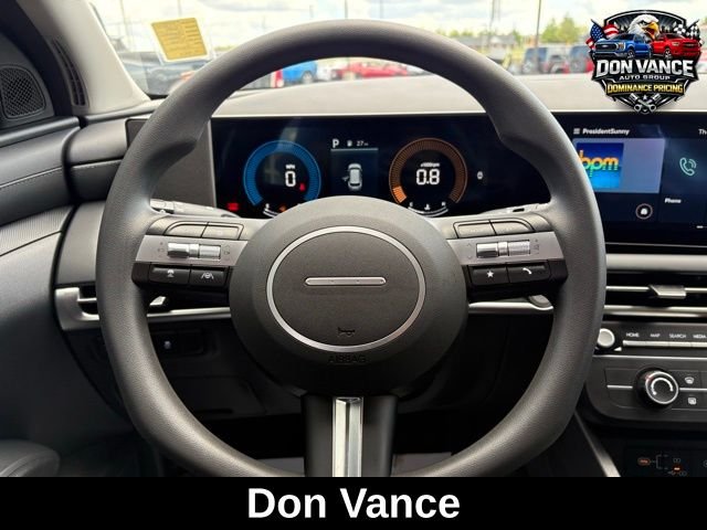 2025 Hyundai Tucson SE - Photo 14