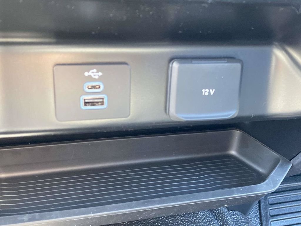 New 2026 Oxford White Ford F-350® XL image 19
