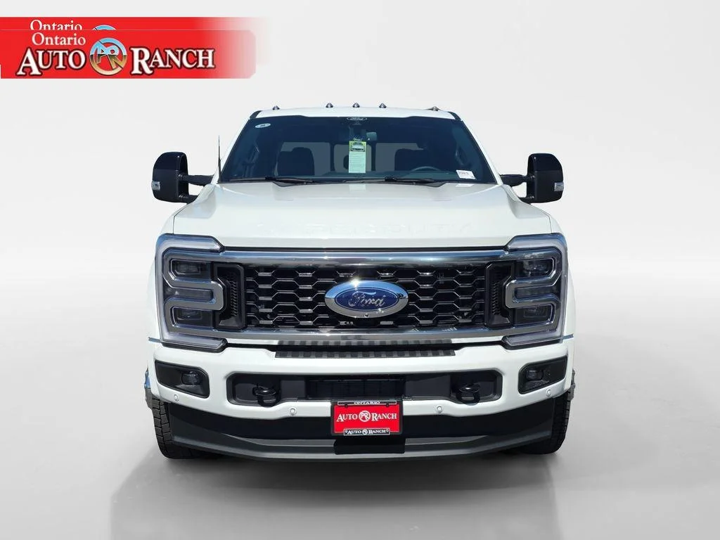 New 2026 Star White Metallic Tri-Coat Ford Platinum image 8