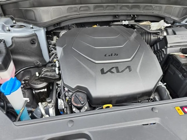 Used 2025 Everlasting Silver Kia EX image 23