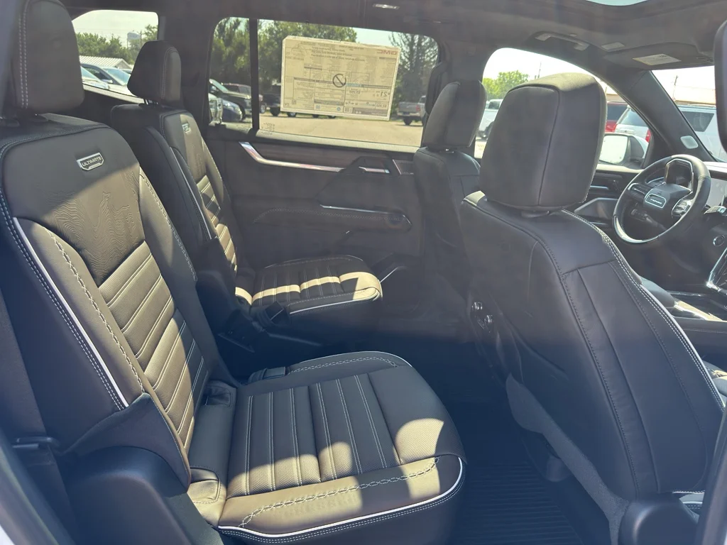New 2026 Glacier White Tricoat GMC Denali Ultimate image 19