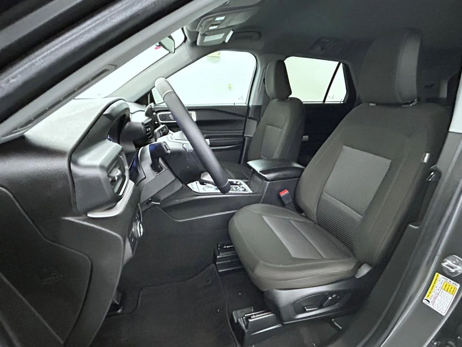 Used 2023 Gray Ford XLT image 10