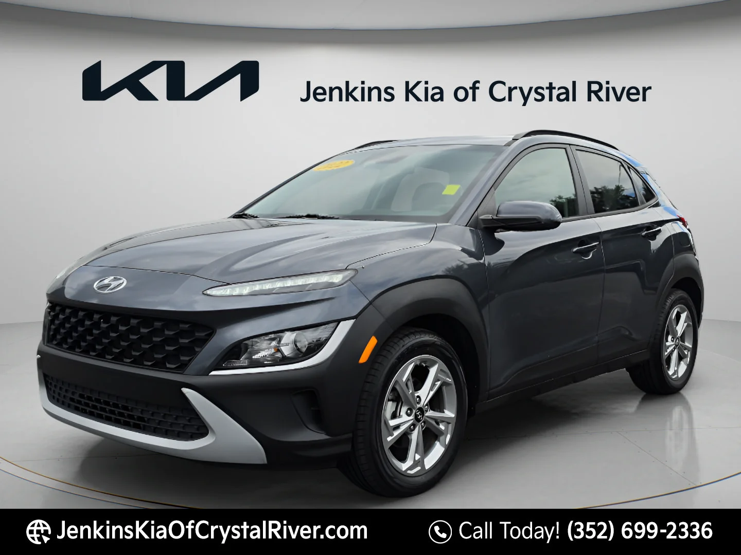 Used 2022 Thunder Gray Hyundai SEL image 11