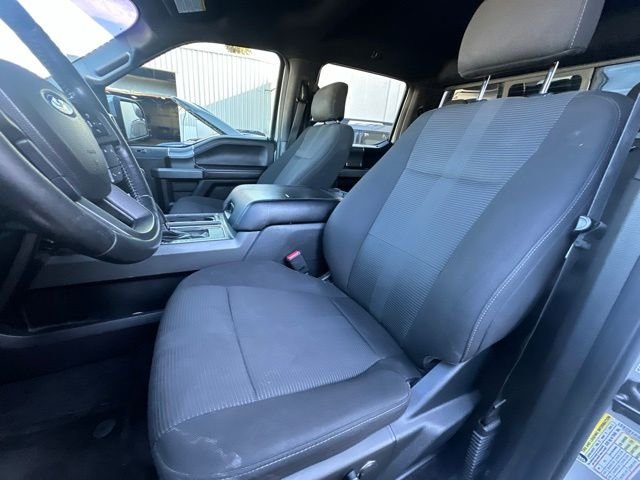 Used 2017 Silver Ford XLT image 12