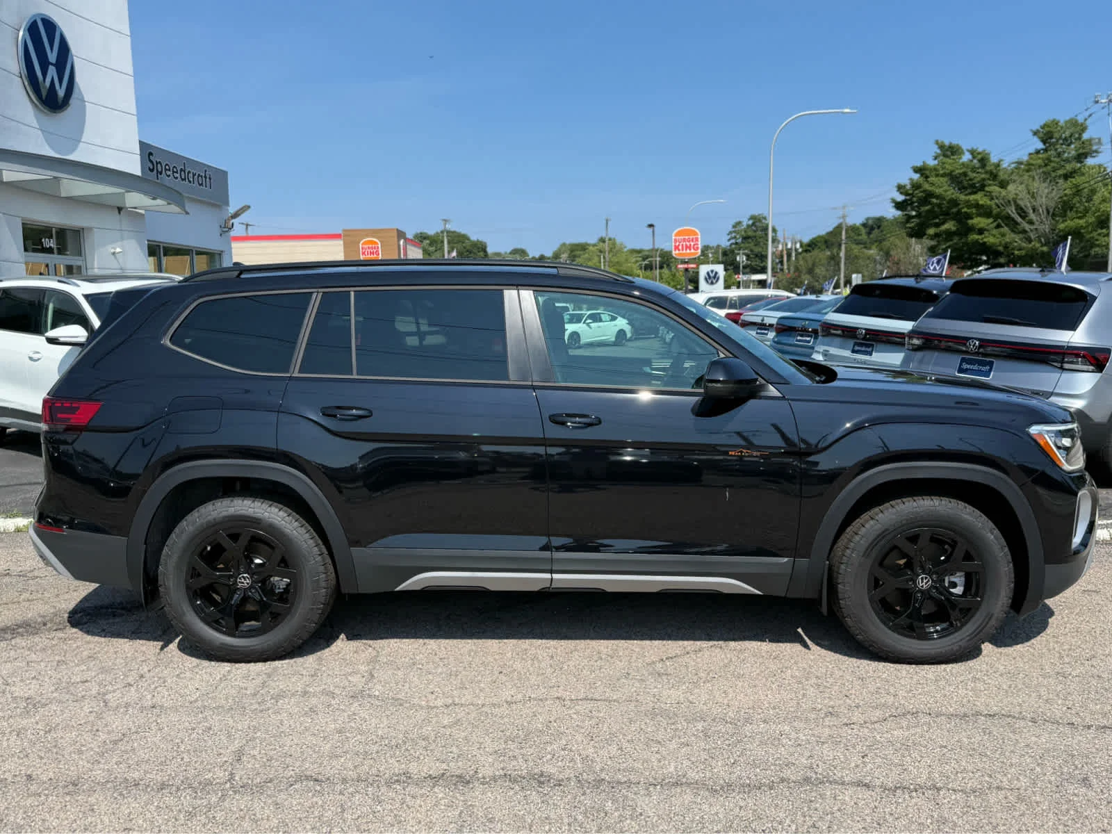 New 2026 Deep Black Pearl Volkswagen 2.0T Peak Edition image 8