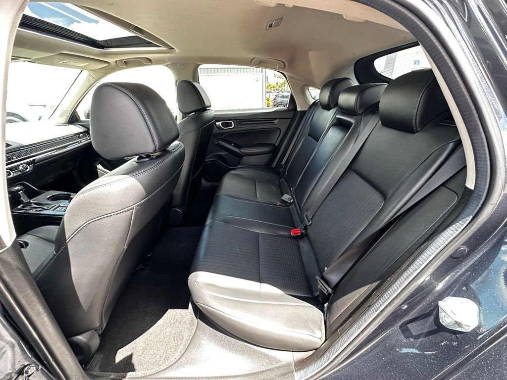 2024 Honda Civic Hatchback EX-L - Photo 17