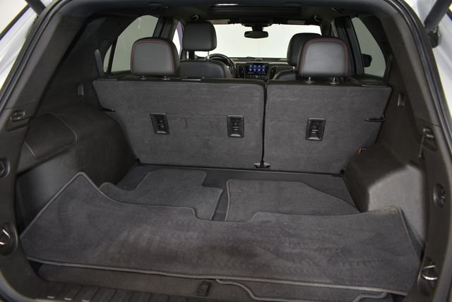 Used 2022 Silver Chevrolet RS image 24