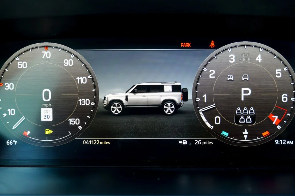 Used 2023 Santorini Black Metallic Land Rover X-Dynamic SE image 47