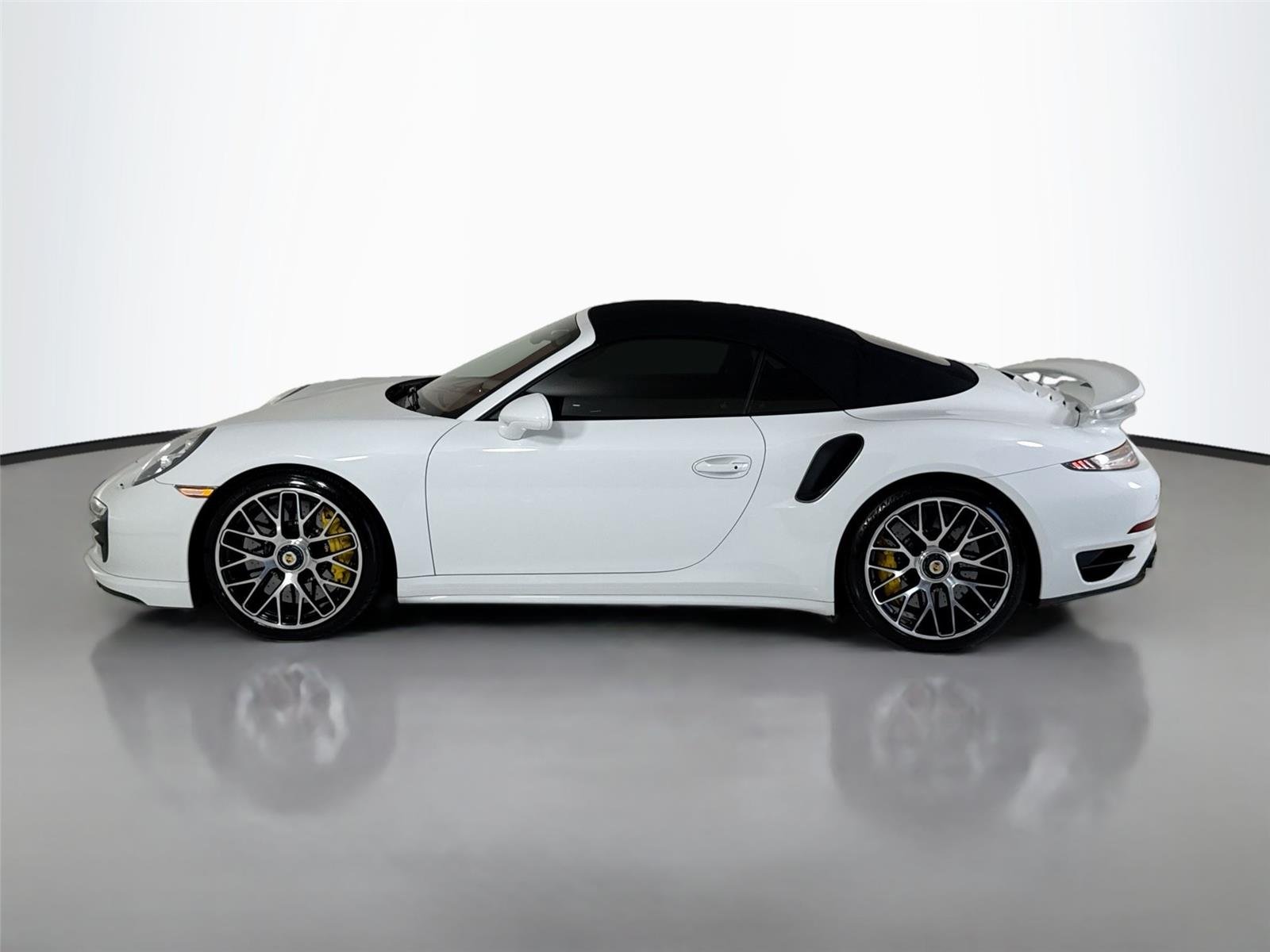 Used 2015 White Porsche Turbo S Cab image 52