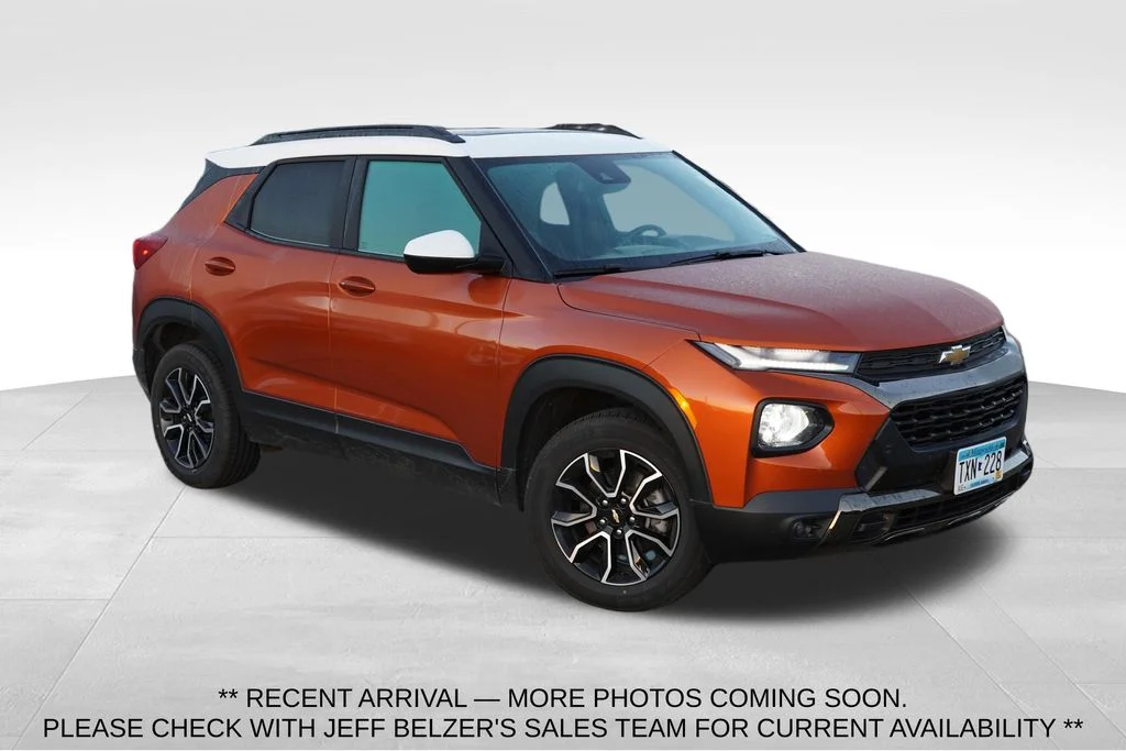Used 2022 Vivid Orange Metallic Chevrolet ACTIV image 1