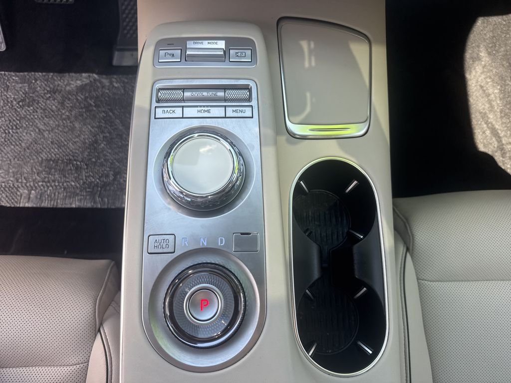 2023 GENESIS GV70 Standard - Photo 33