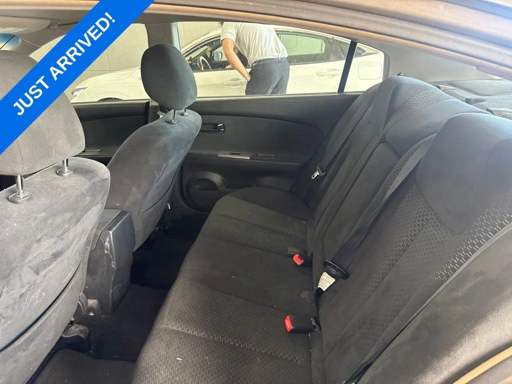 Used 2006 Polished Pewter Metallic Nissan 3.5 SE image 5