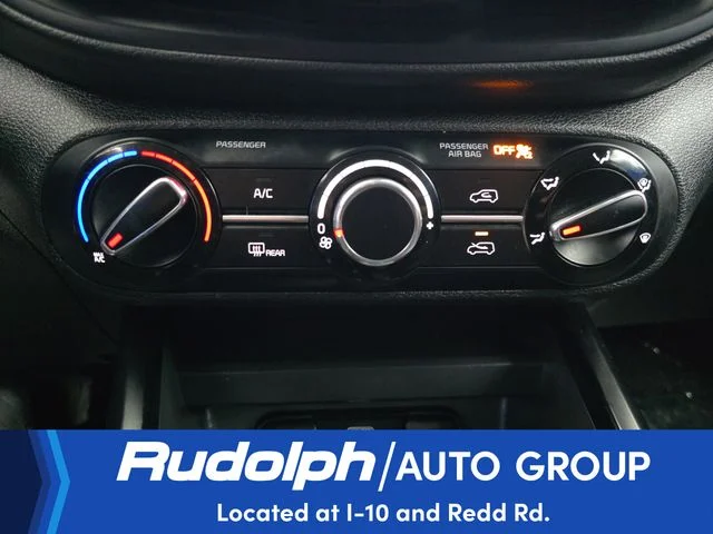 Used 2025 White Kia LX image 22