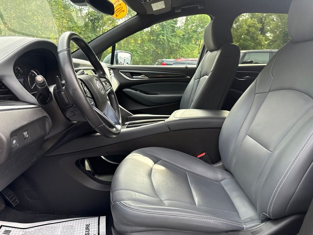 Used 2023 Green Buick Essence image 9