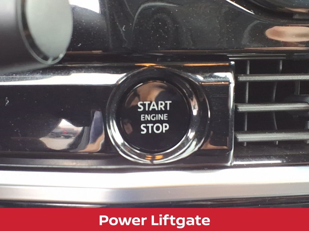 Used 2025 Gun Metallic Nissan SV v6 w/3rd row seating & remote start image 12