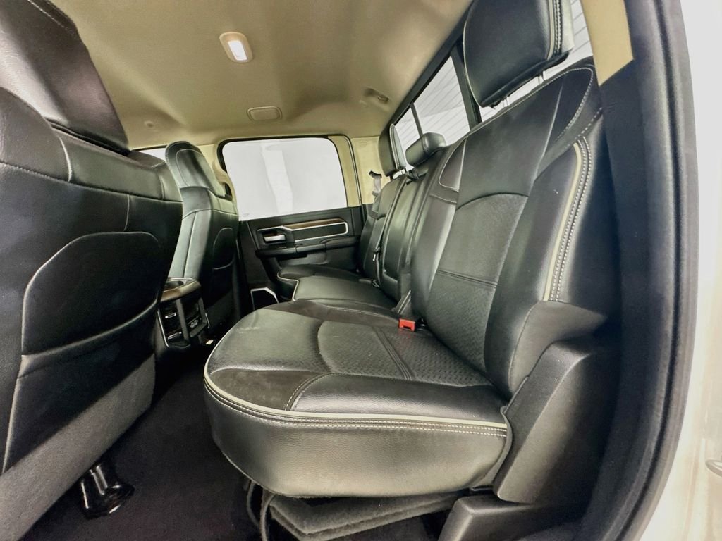 Used 2022 Bright White Clearcoat Ram Laramie image 31