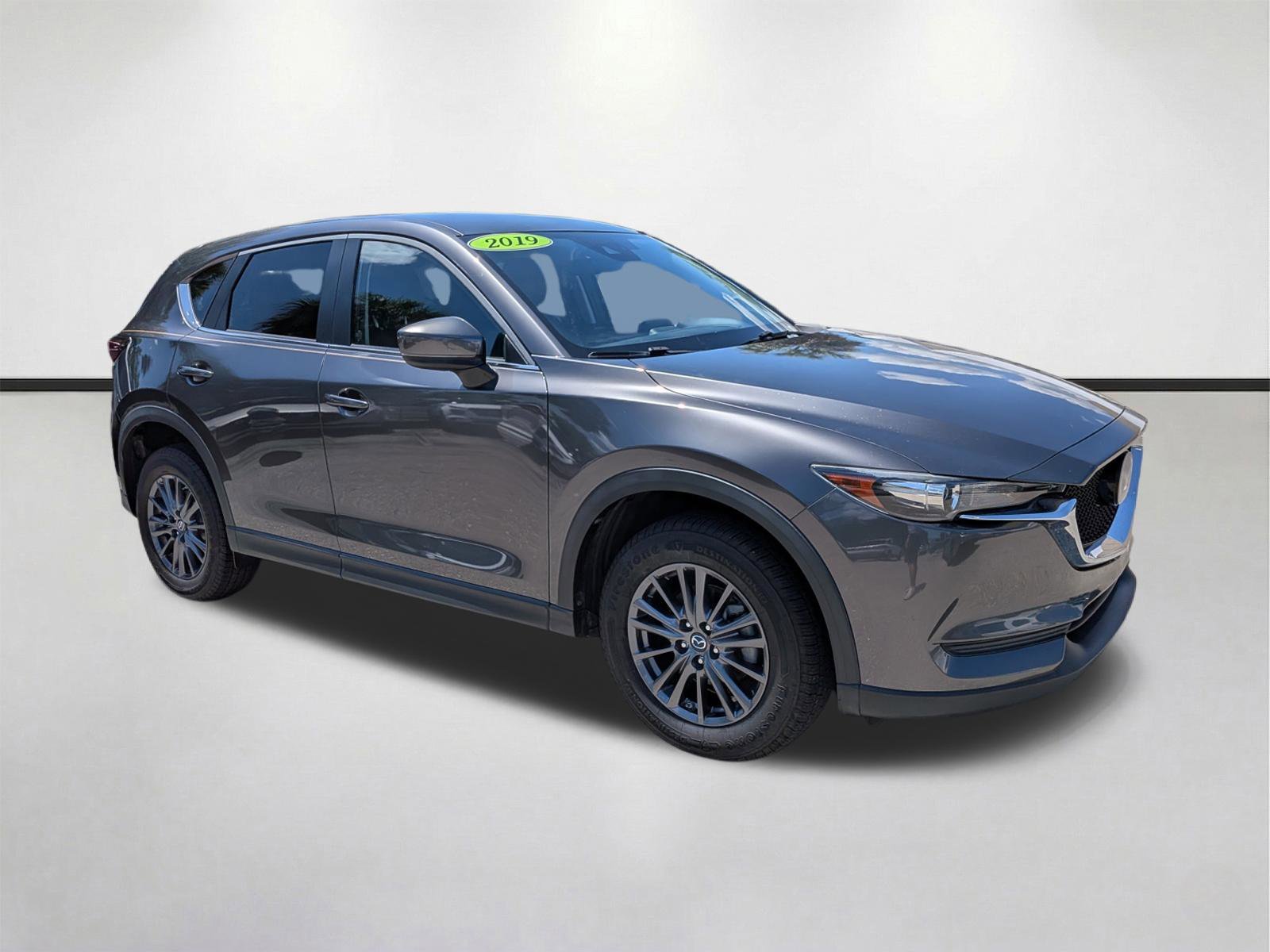 2019 Mazda CX-5 Touring Auto's photo