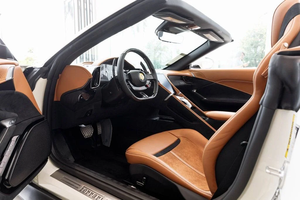 Used 2025 Bianco Avus Ferrari Spider image 27