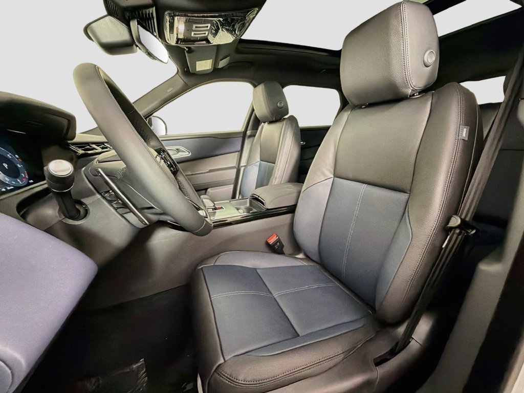 New 2026 Fuji White Land Rover S image 22