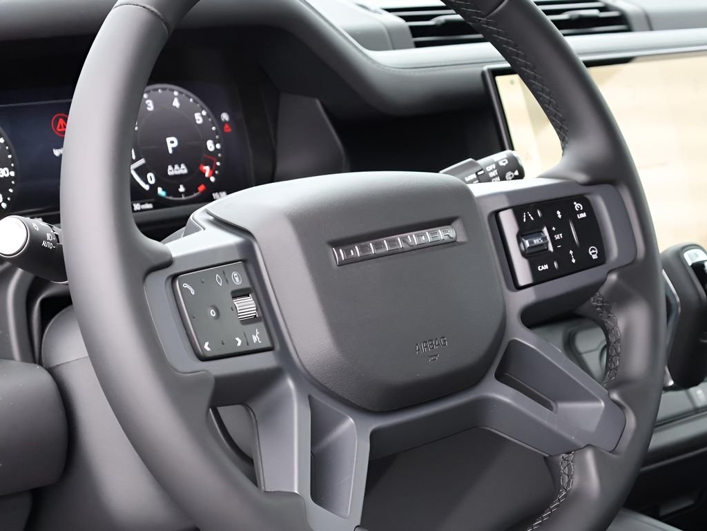 Used 2026 Borasco Gray Metallic Land Rover S image 18