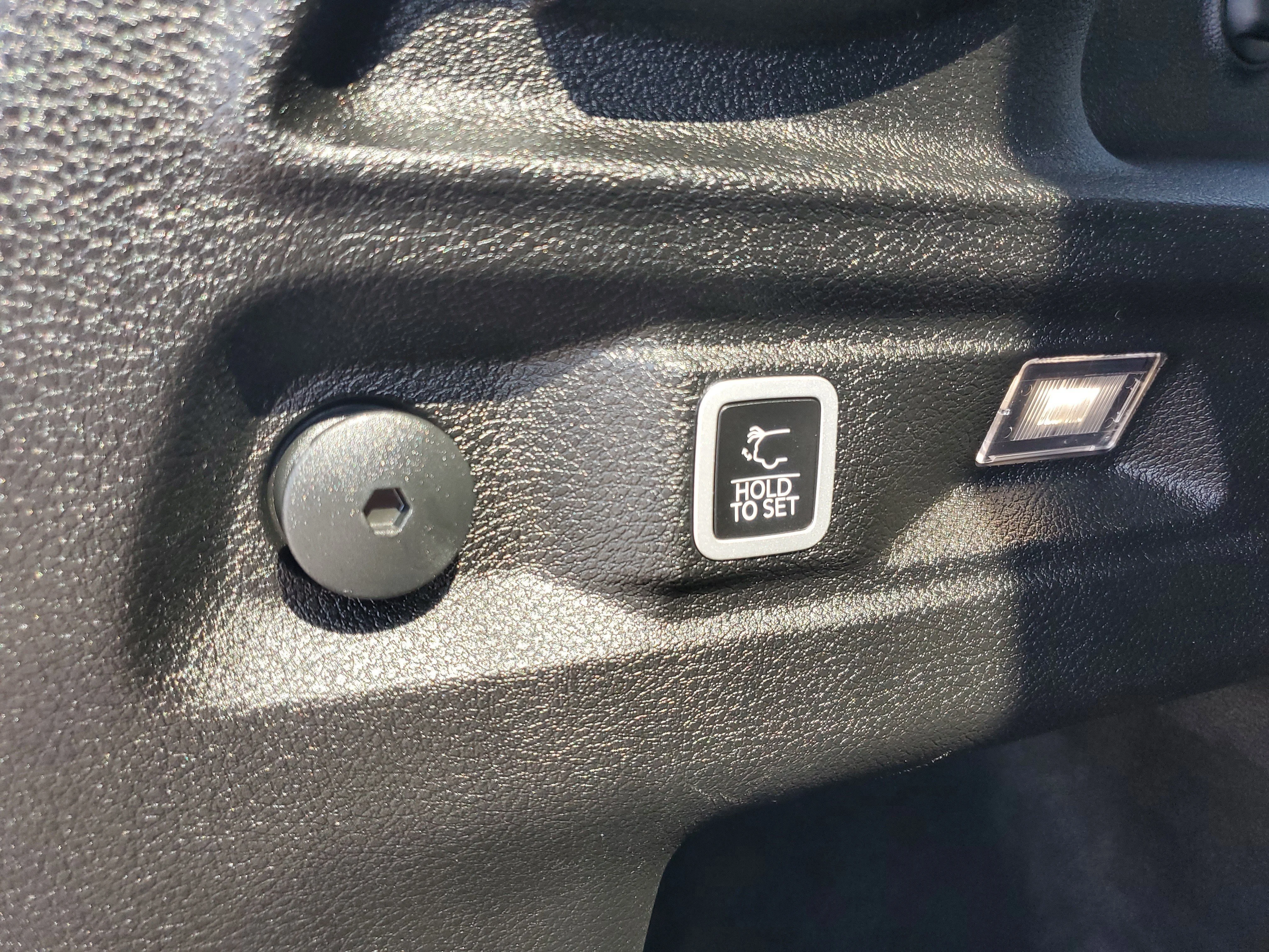 Used 2023 Black Jeep Limited image 25